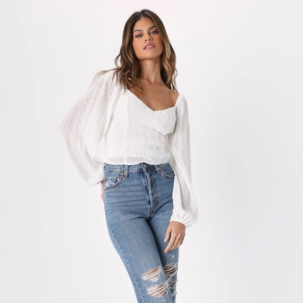LuLu’s Fresh attitude ivory clip dot balloon crop